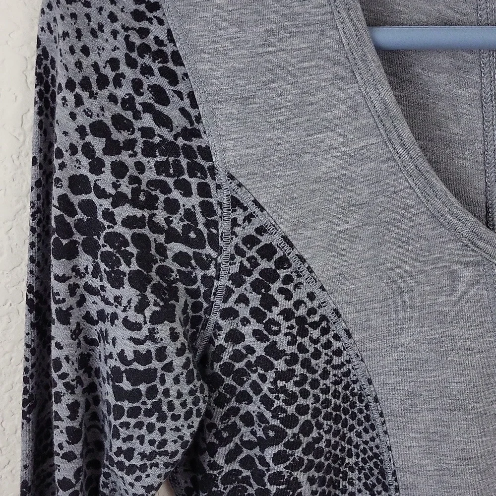Lululemon Between The Lines Desert Snake Seamed Long Sleeve Tee